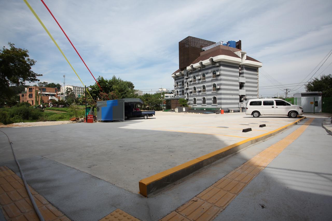 Lineplus Hotel Gimpo Exteriér fotografie