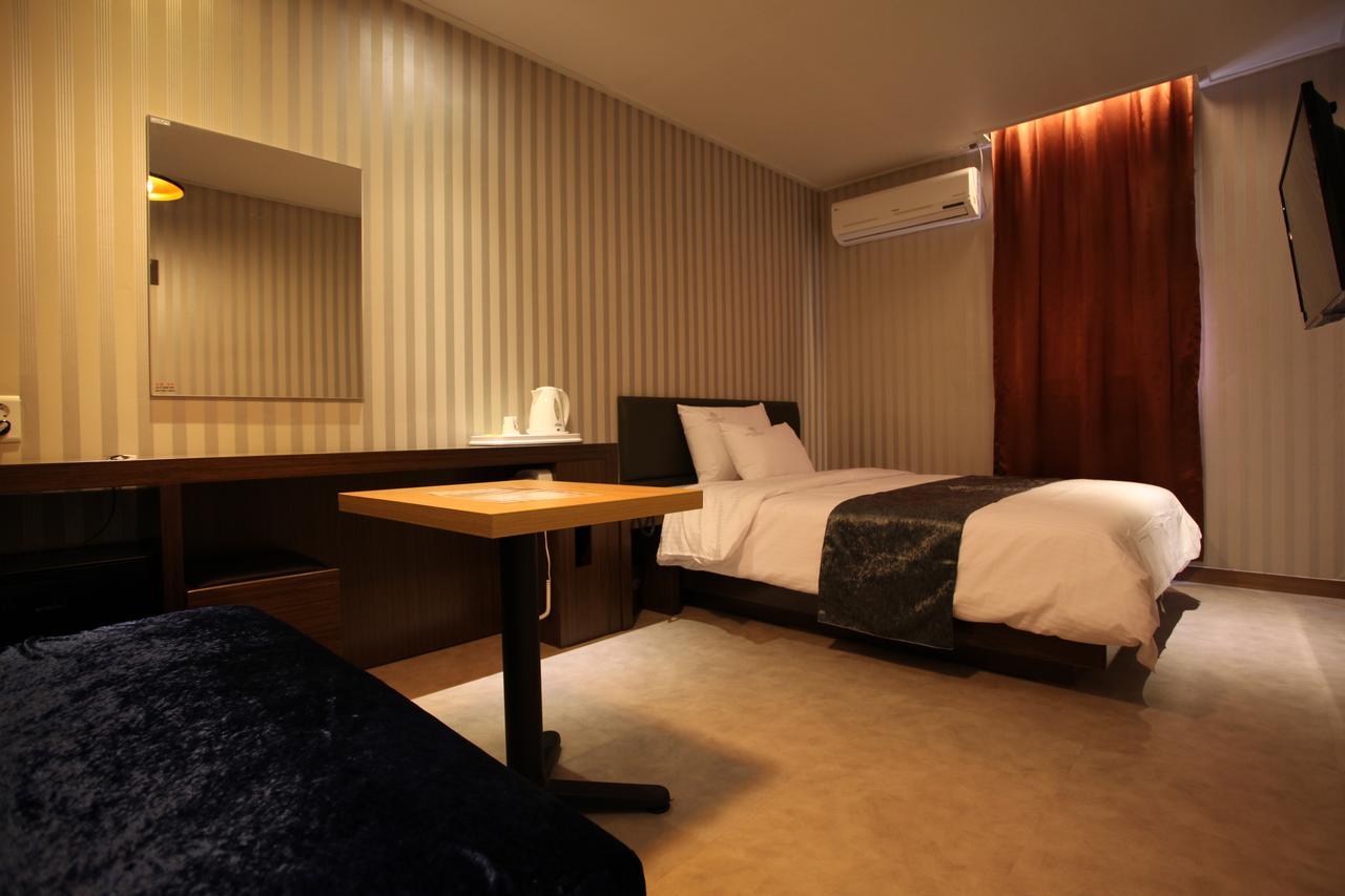 Lineplus Hotel Gimpo Exteriér fotografie